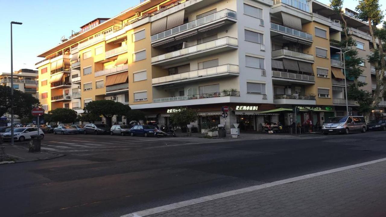 From Ostia Beach To Rome & Airport In A Heartbeat! Εξωτερικό φωτογραφία